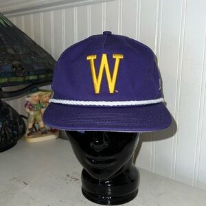 Vintage New Era University Washington Huskies SnapBack hat